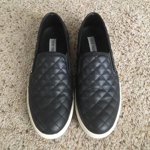 Steven Madden slip on shoes
